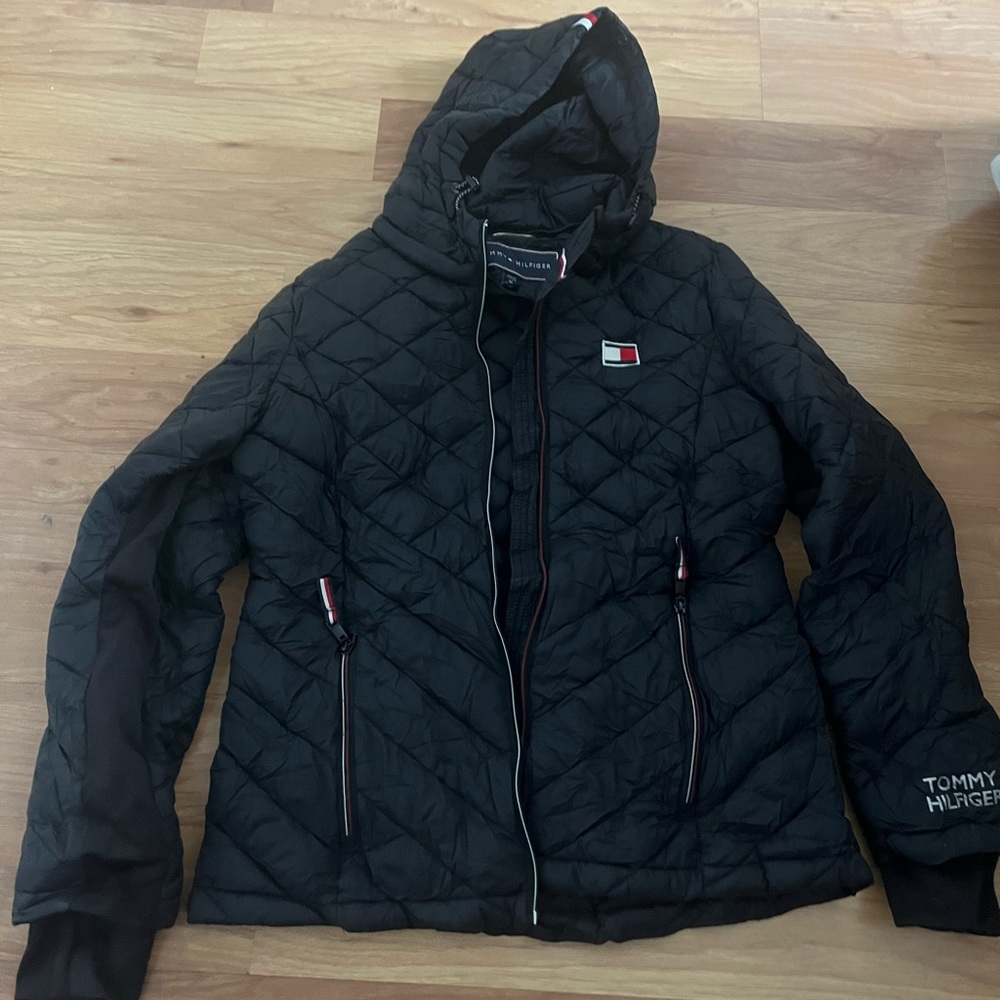 Tommy Hilfiger Black Quilted Hooded Puffer Jacket